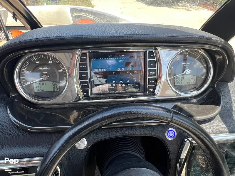 Slide: The Image of Water Temp Gauge - 12890152