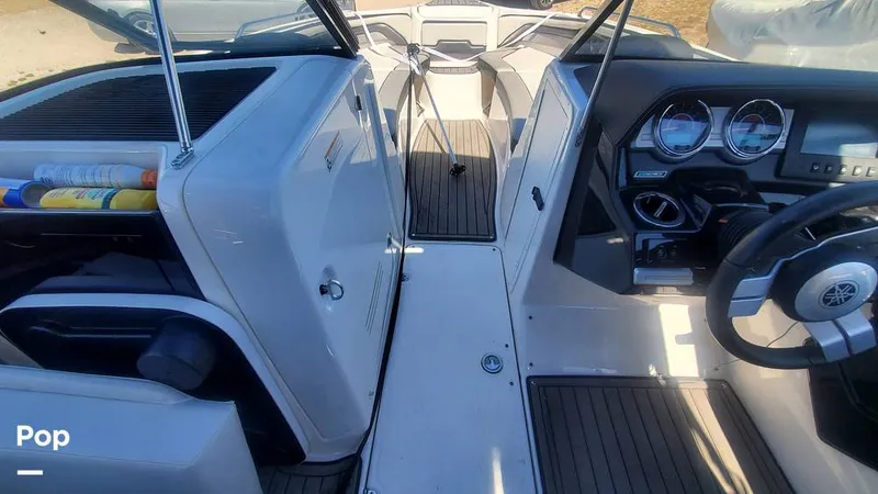 Slide: The Image of Yamaha 242X 2017 - 12956824