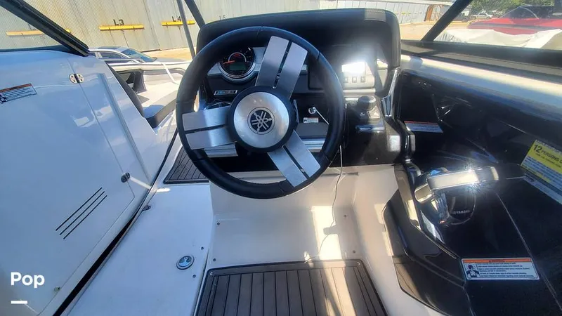 Slide: The Image of Yamaha 242X 2017 - 12956825