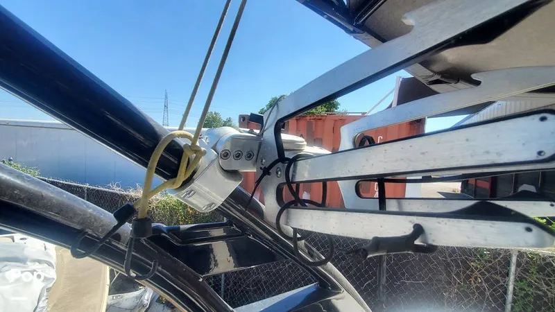 Slide: The Image of Yamaha 242X 2017 - 12956830