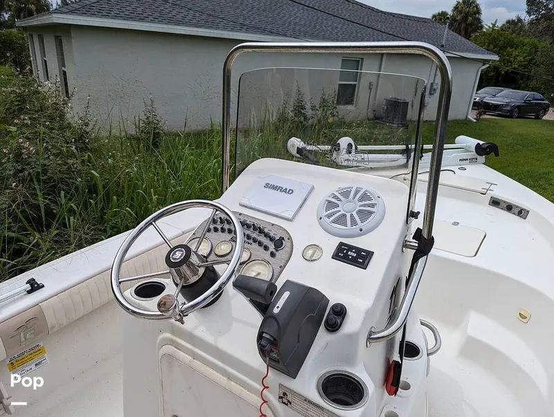 Slide: The Image of Carolina 19 Sea Skiff 2015 - 13211232