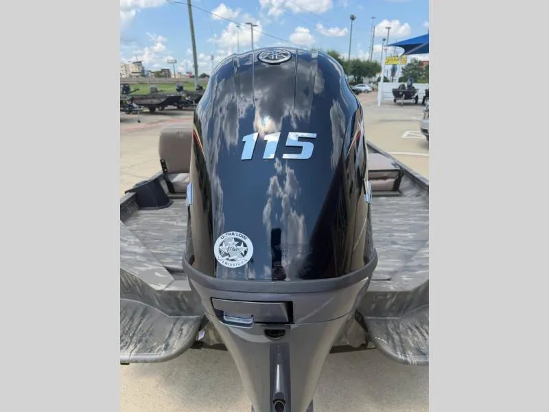Slide: The Image of War Eagle 961 BLACKHAWK 2026 - 20