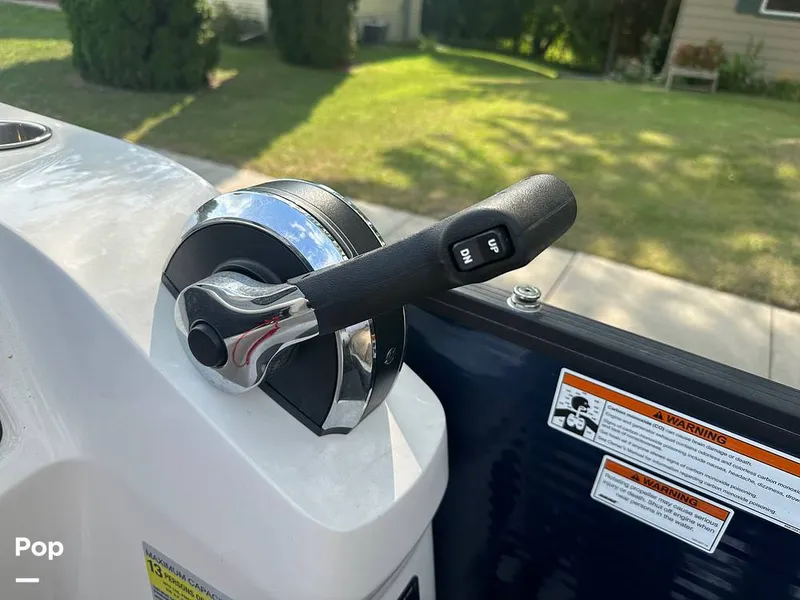 Slide: The Image of Manitou Aurora LE 25 RF VP 2021 - 13080279
