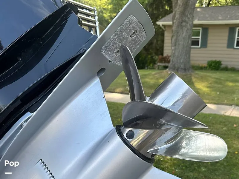 Slide: The Image of Manitou Aurora LE 25 RF VP 2021 - 13080326