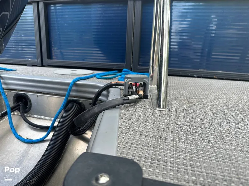 Slide: The Image of Manitou Aurora LE 25 RF VP 2021 - 13080330