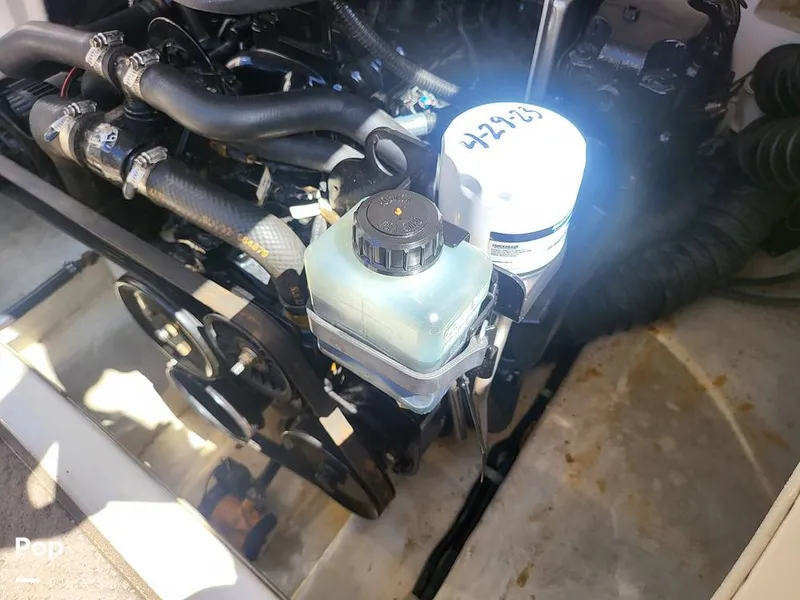 Slide: The Image of Larson 214 Escape 2003 - 12961700