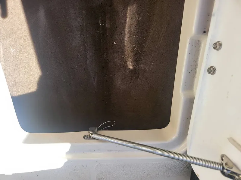 Slide: The Image of Larson 214 Escape 2003 - 12961709