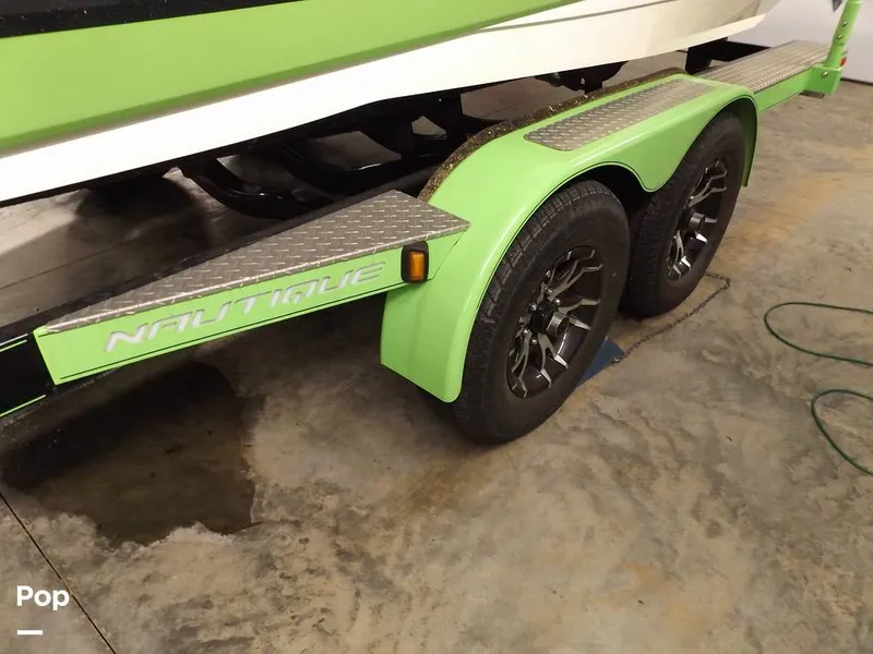 Slide: The Image of Air Nautique G23 2017 - 12854036