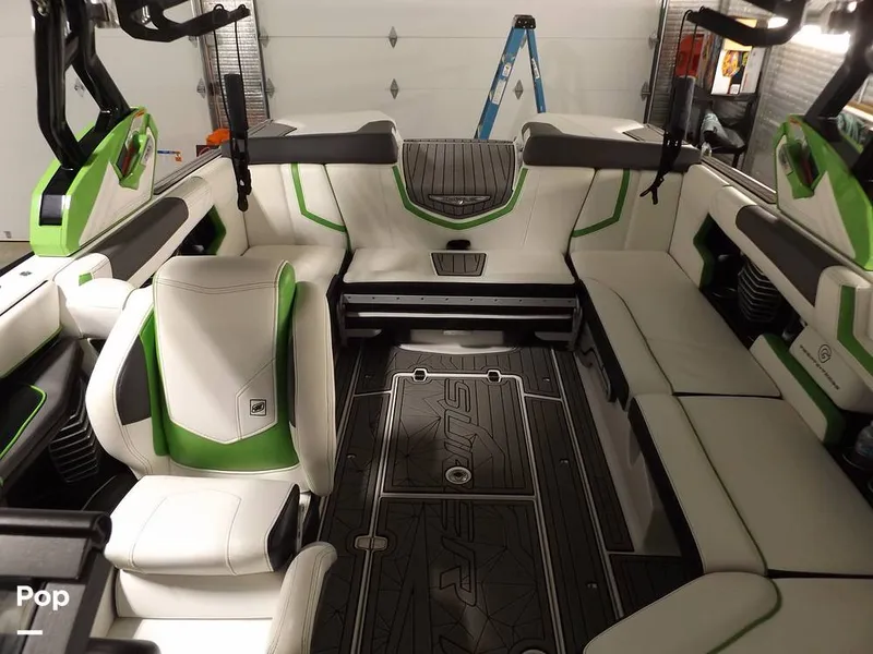 Slide: The Image of Air Nautique G23 2017 - 12853938