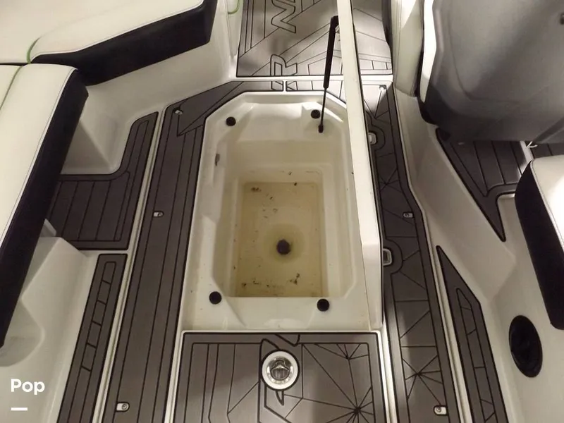 Slide: The Image of Air Nautique G23 2017 - 12853958