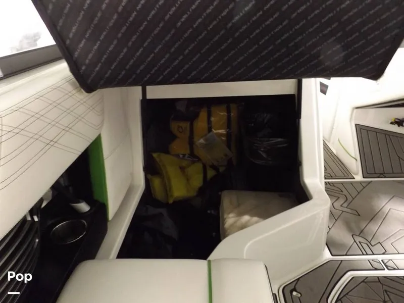 Slide: The Image of Air Nautique G23 2017 - 12853960