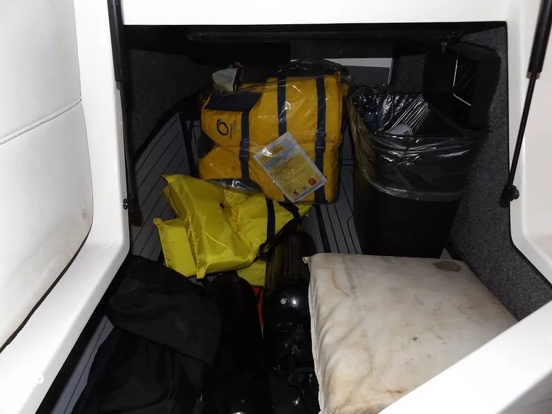 Slide: The Image of Air Nautique G23 2017 - 12853961