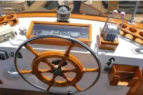 Slide: The Image of CHB Sedan Trawler 1983 - 3