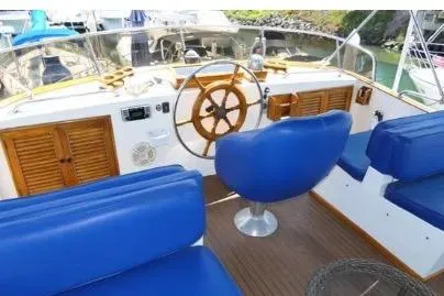 Slide: The Image of CHB Sedan Trawler 1983 - 5
