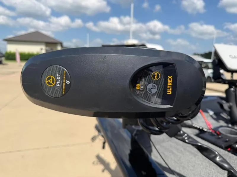 Slide: The Image of Tracker PRO TEAM 175 TXW 2018 - 22