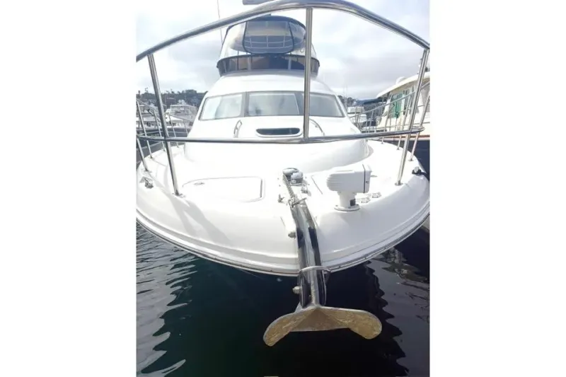 Slide: The Image of Sea Ray 44 Sedan Bridge 2006 - 1