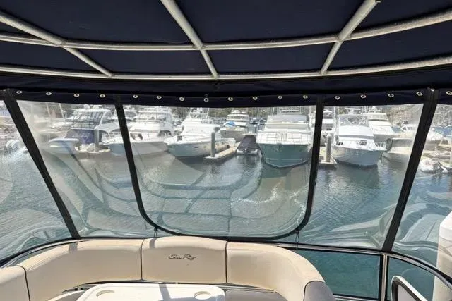 Slide: The Image of Sea Ray 44 Sedan Bridge 2006 - 16