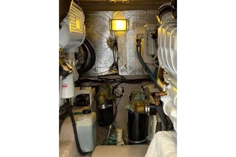 Slide: The Image of Sea Ray 44 Sedan Bridge 2006 - 24