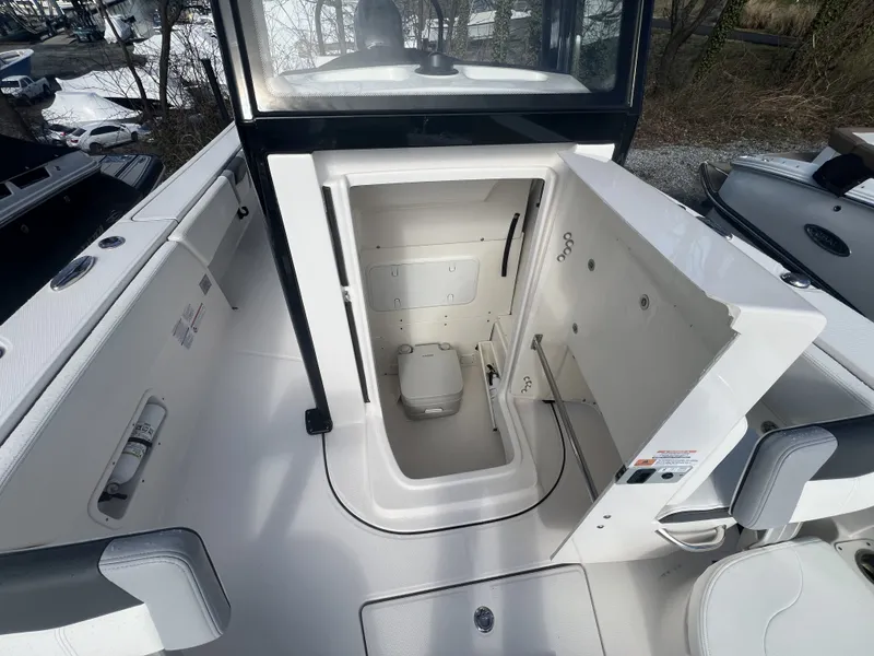 Slide: The Image of Robalo 266 2023 - 2