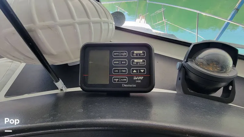 Slide: The Image of Carver Mariner 3297 1989 - 13272667