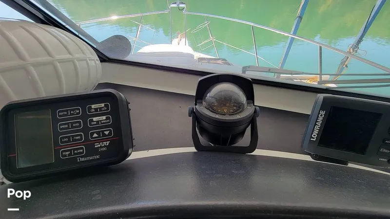 Slide: The Image of Carver Yachts Mariner 3297 1989 - 13272668