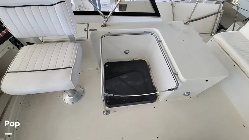 Slide: The Image of Carver Yachts Mariner 3297 1989 - 13272683