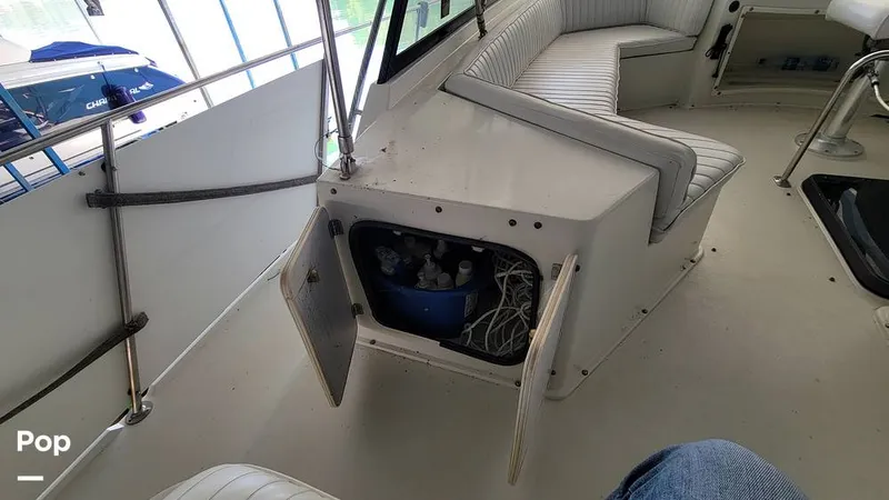 Slide: The Image of Carver Yachts Mariner 3297 1989 - 13272685