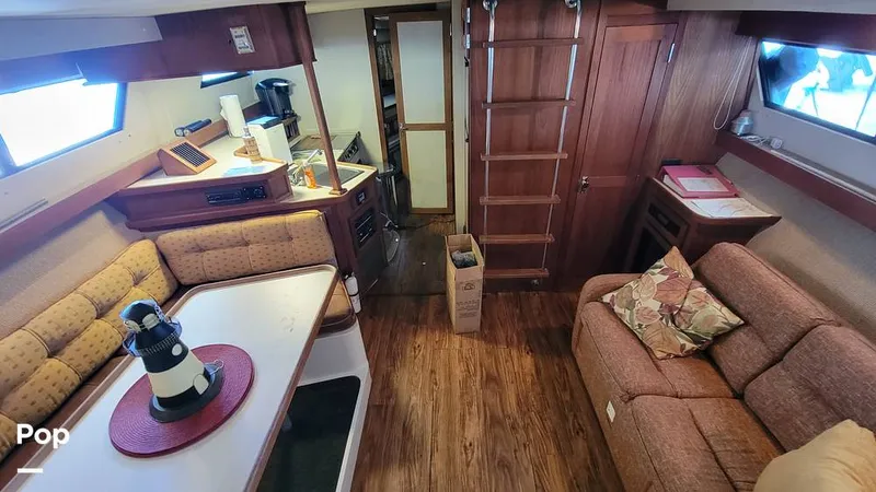 Slide: The Image of Carver Yachts Mariner 3297 1989 - 13272700