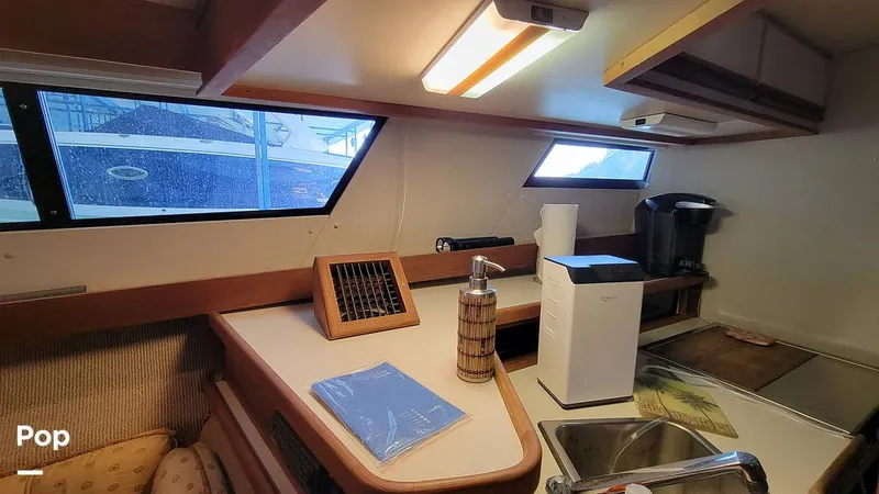 Slide: The Image of Carver Yachts Mariner 3297 1989 - 13272712