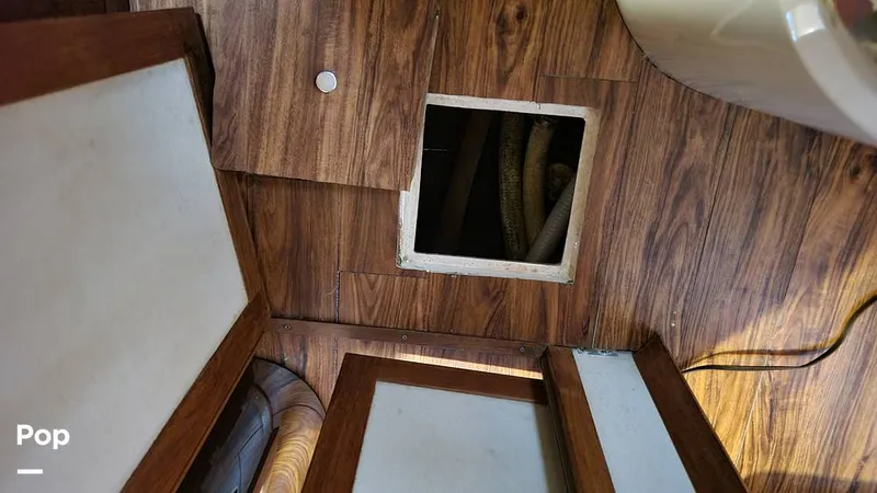 Slide: The Image of Carver Yachts Mariner 3297 1989 - 13272830