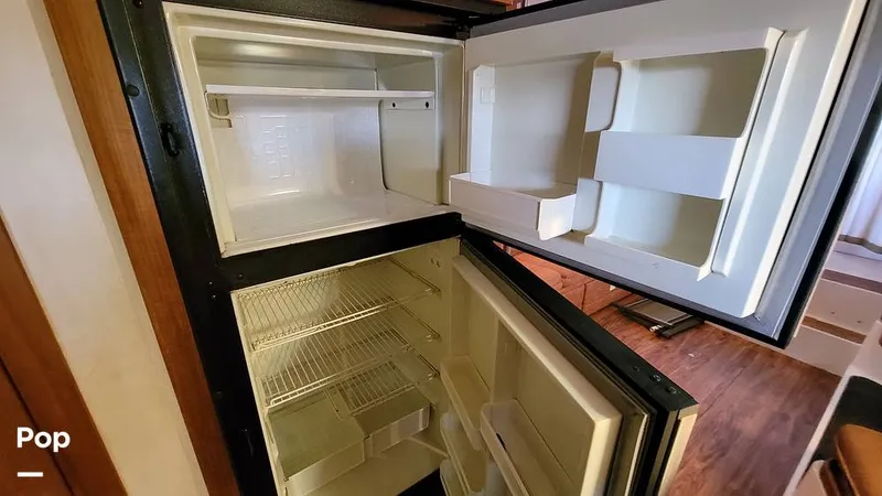 Slide: The Image of Carver Yachts Mariner 3297 1989 - 13272833