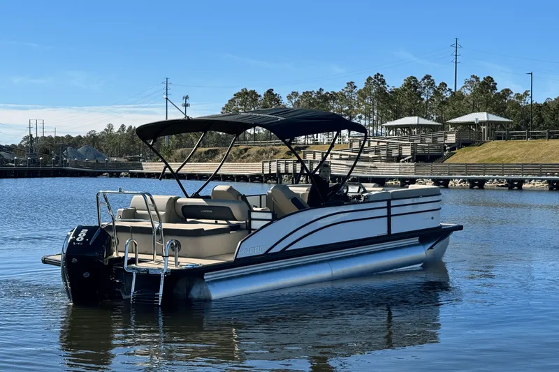 Slide: The Image of Harris 230 Cruiser 2025 - 7