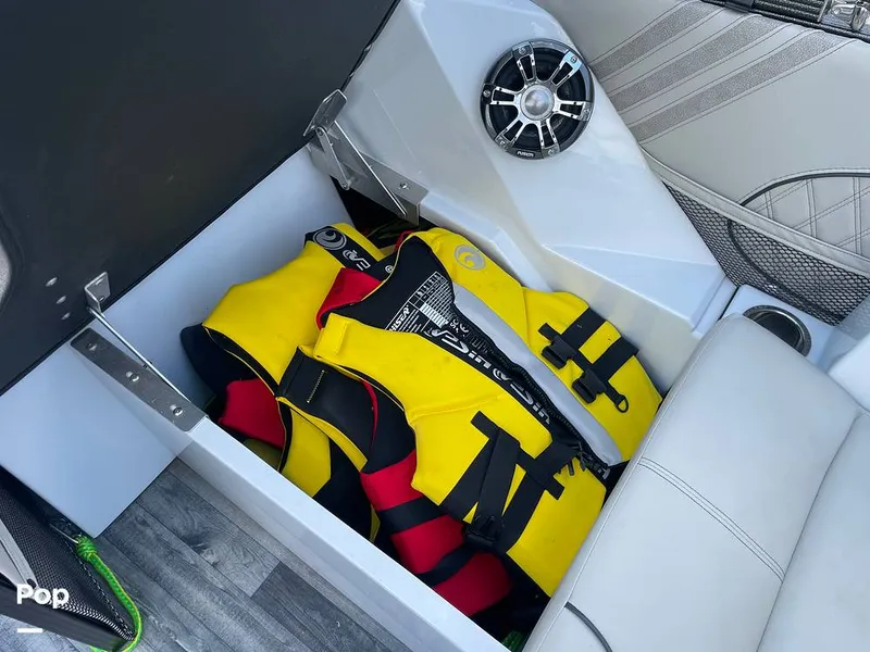 Slide: The Image of Crest Caribbean 250 SLRC 2019 - 13175951