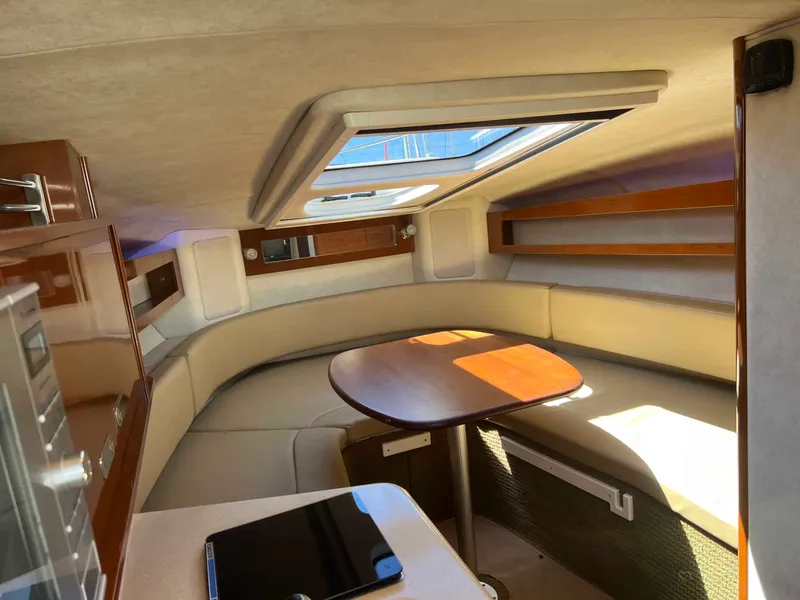Slide: The Image of Sea Ray Sundancer 280 2013 - 25