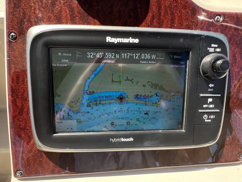 Slide: The Image of Sea Ray Sundancer 280 2013 - 21