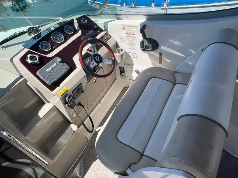 Slide: The Image of Sea Ray Sundancer 280 2013 - 23