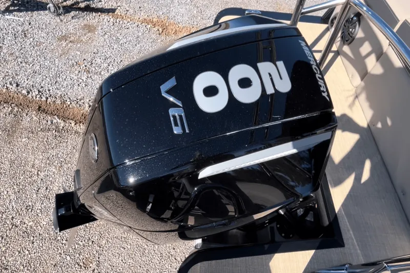 Slide: The Image of Harris 230 Cruiser 2025 - 3