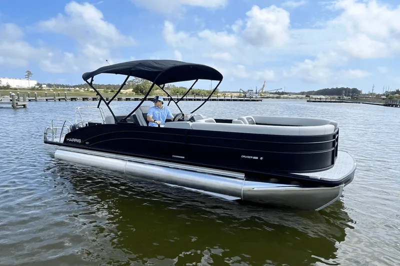 Slide: The Image of Harris 230 Cruiser 2025 - 0