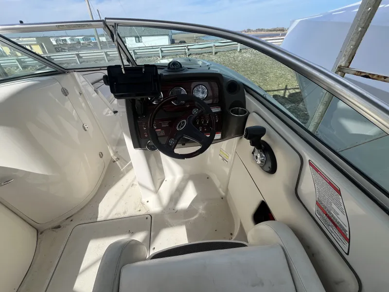 Slide: The Image of Sea Ray 260 Sundeck 2008 - 13
