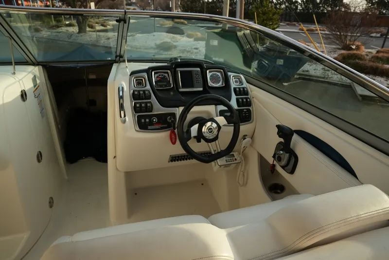 Slide: The Image of Chaparral 287SSX 2011 - 18