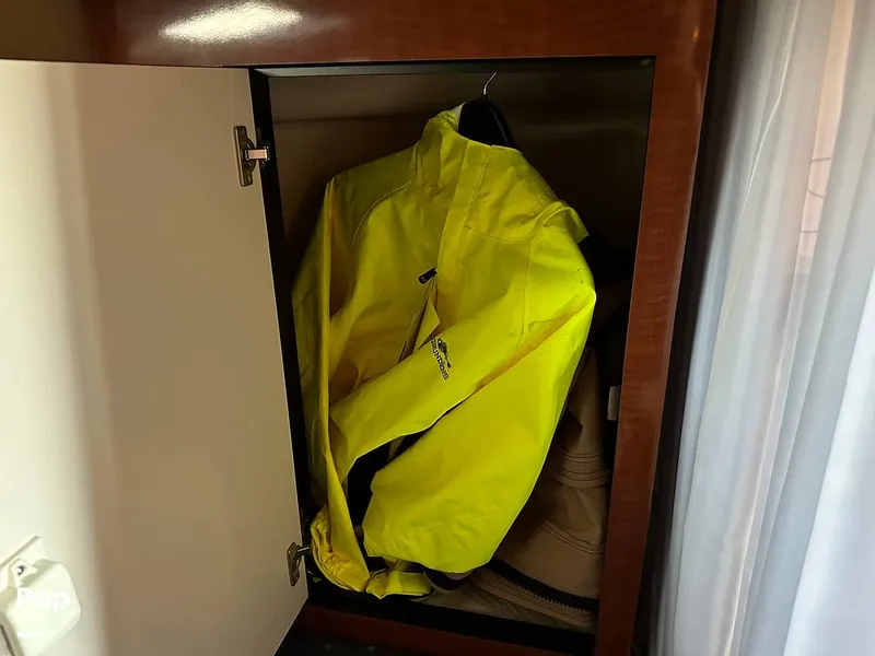 Slide: The Image of Sea Ray 300 Sundancer 2002 - 12920283