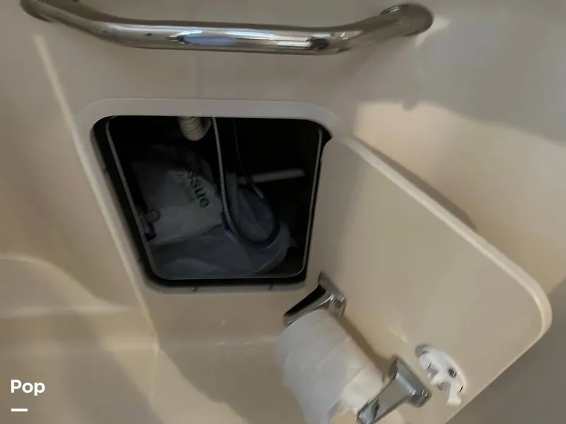 Slide: The Image of Sea Ray 300 Sundancer 2002 - 12920286