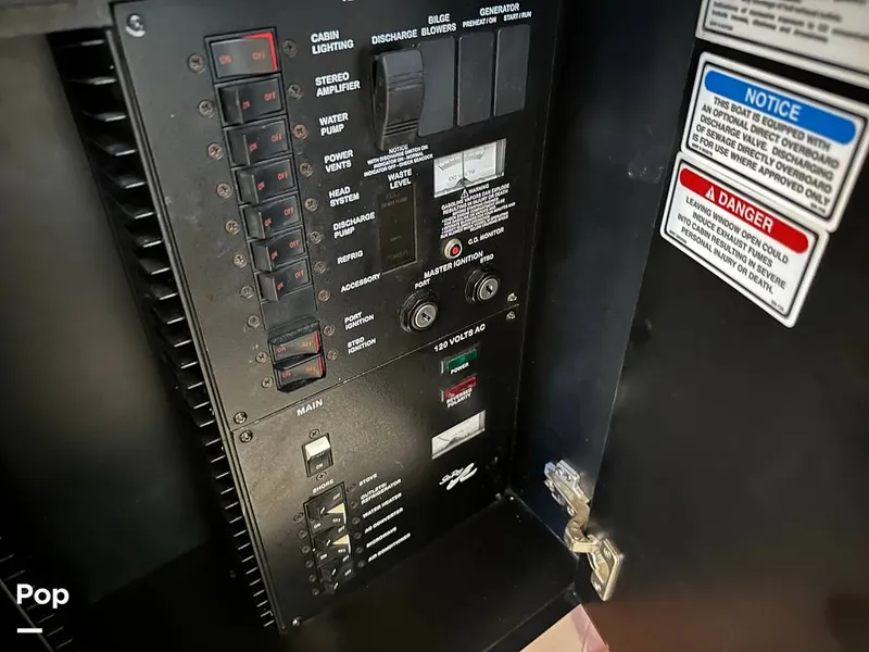 Slide: The Image of Sea Ray 300 Sundancer 2002 - 12920292