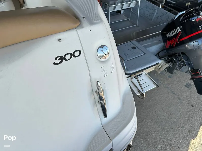 Slide: The Image of Sea Ray 300 Sundancer 2002 - 12920199