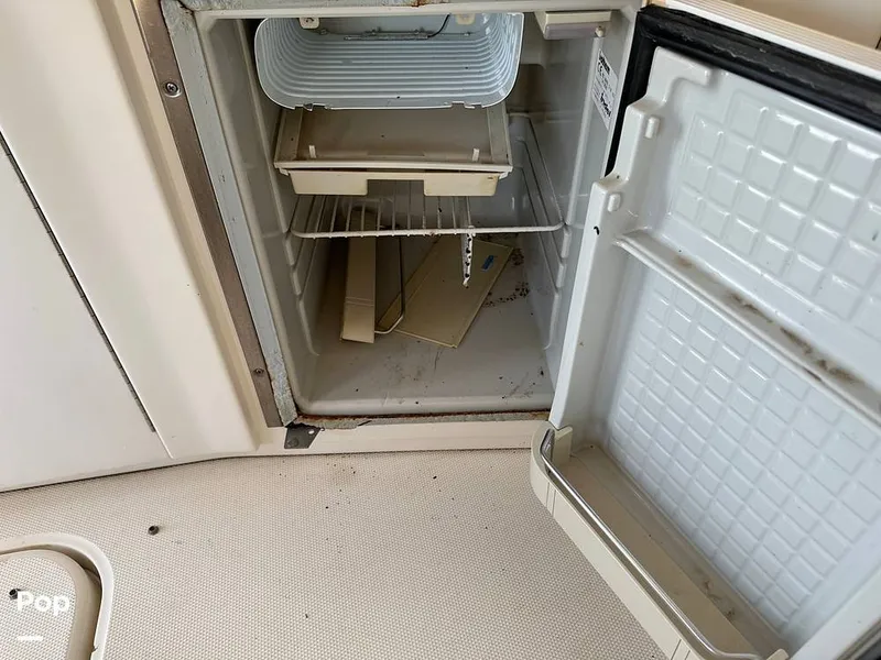 Slide: The Image of Sea Ray 300 Sundancer 2002 - 12920221