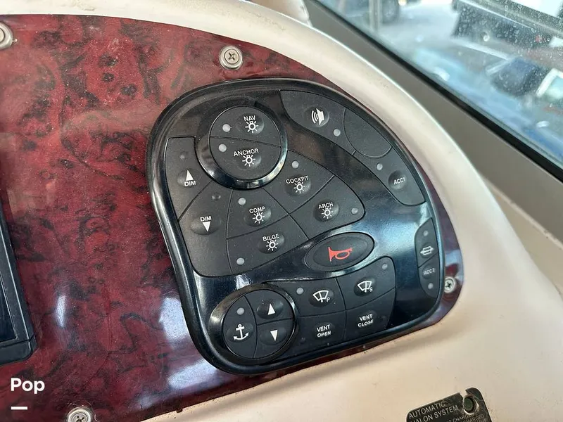 Slide: The Image of Sea Ray 300 Sundancer 2002 - 12920239