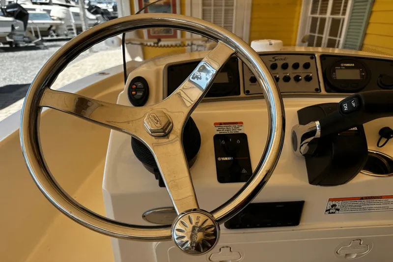 Slide: The Image of Scout 177 Sport 2025 - 15