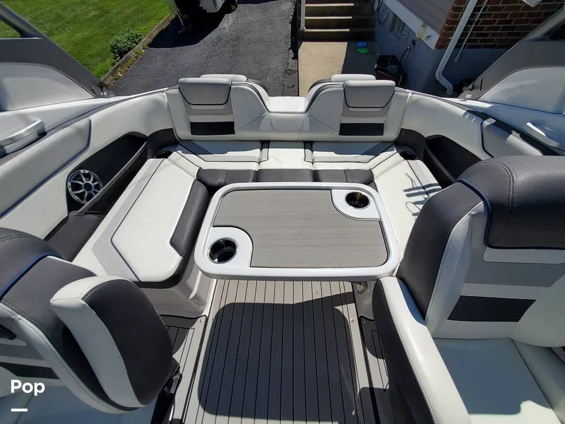 Slide: The Image of Yamaha 212S 2020 - 13060994