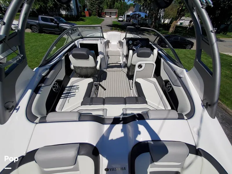 Slide: The Image of Yamaha 212S 2020 - 13060995