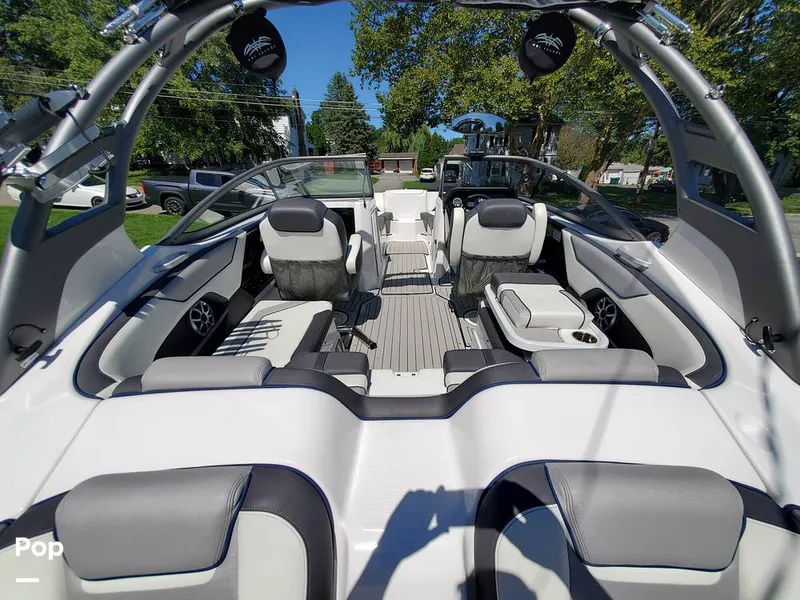 Slide: The Image of Yamaha 212S 2020 - 13060997